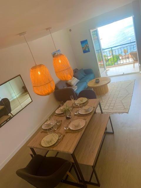 La Belle Vue-Charming Duplex Apartment With Sea View, 50 Meters From Beach And Private Parking Saint-Raphael  Exterior photo