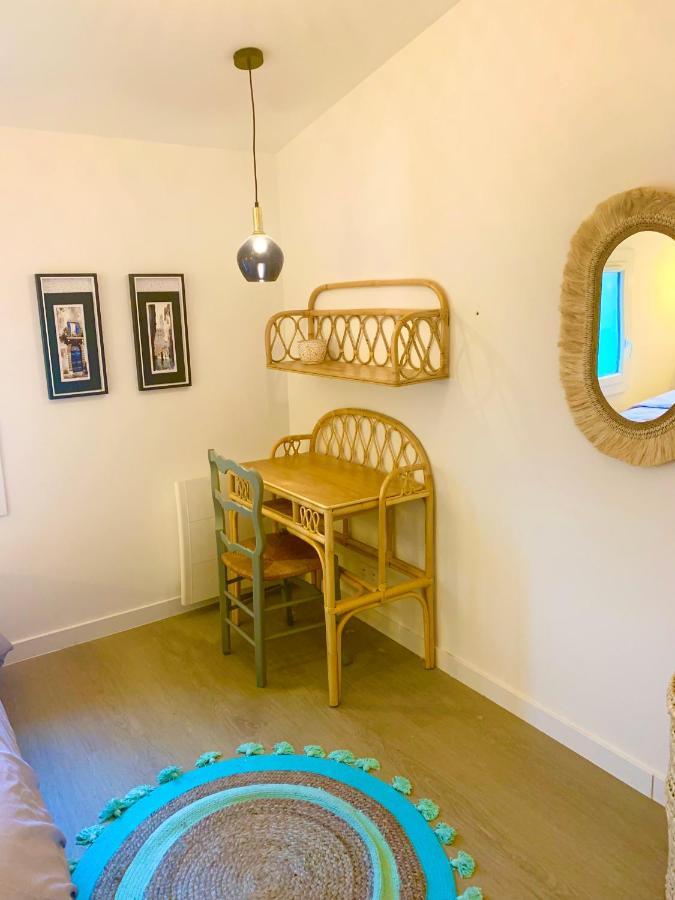 La Belle Vue-Charming Duplex Apartment With Sea View, 50 Meters From Beach And Private Parking Saint-Raphael  Exterior photo